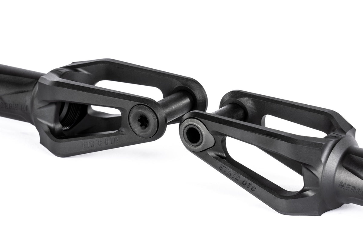 Vidlice Ethic Merrow V3 8/12 STD IHC black