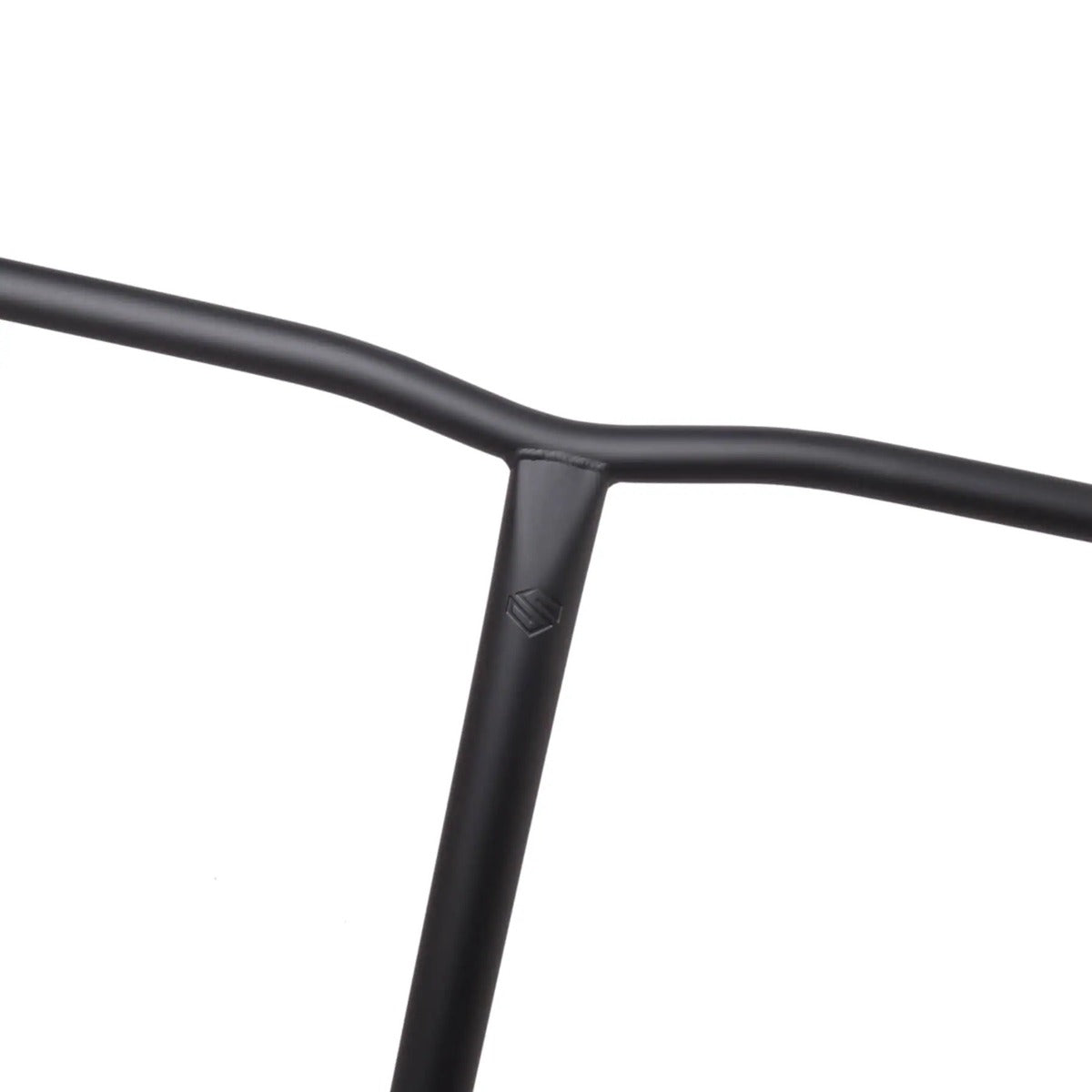 Řidítka Striker Steeltanium Bend 600 Black